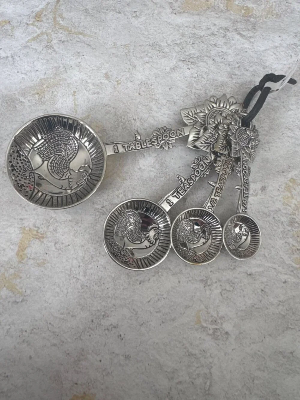 Live Laugh Love Silver Rooster Measuring Spoons Giftable NWT